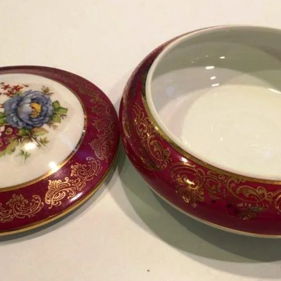Vintage 1970's 6" French Limoges Floral Trinket or candy Dish w/ Lid - Picture 7 of 10